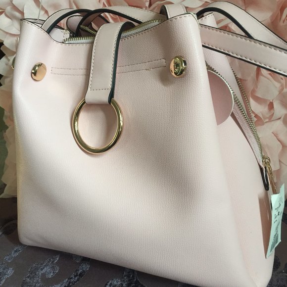 COPY - Vegan Pink Handbag - Picture 4 of 13